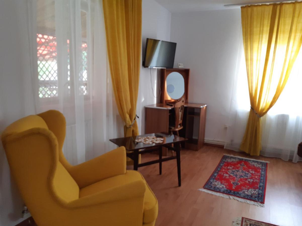 Willa Casa Dyasof Rohia Zewnętrze zdjęcie